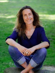 Kundalini-Bewegungsmeditation nach Osho @ Yoga Vidya Kassel